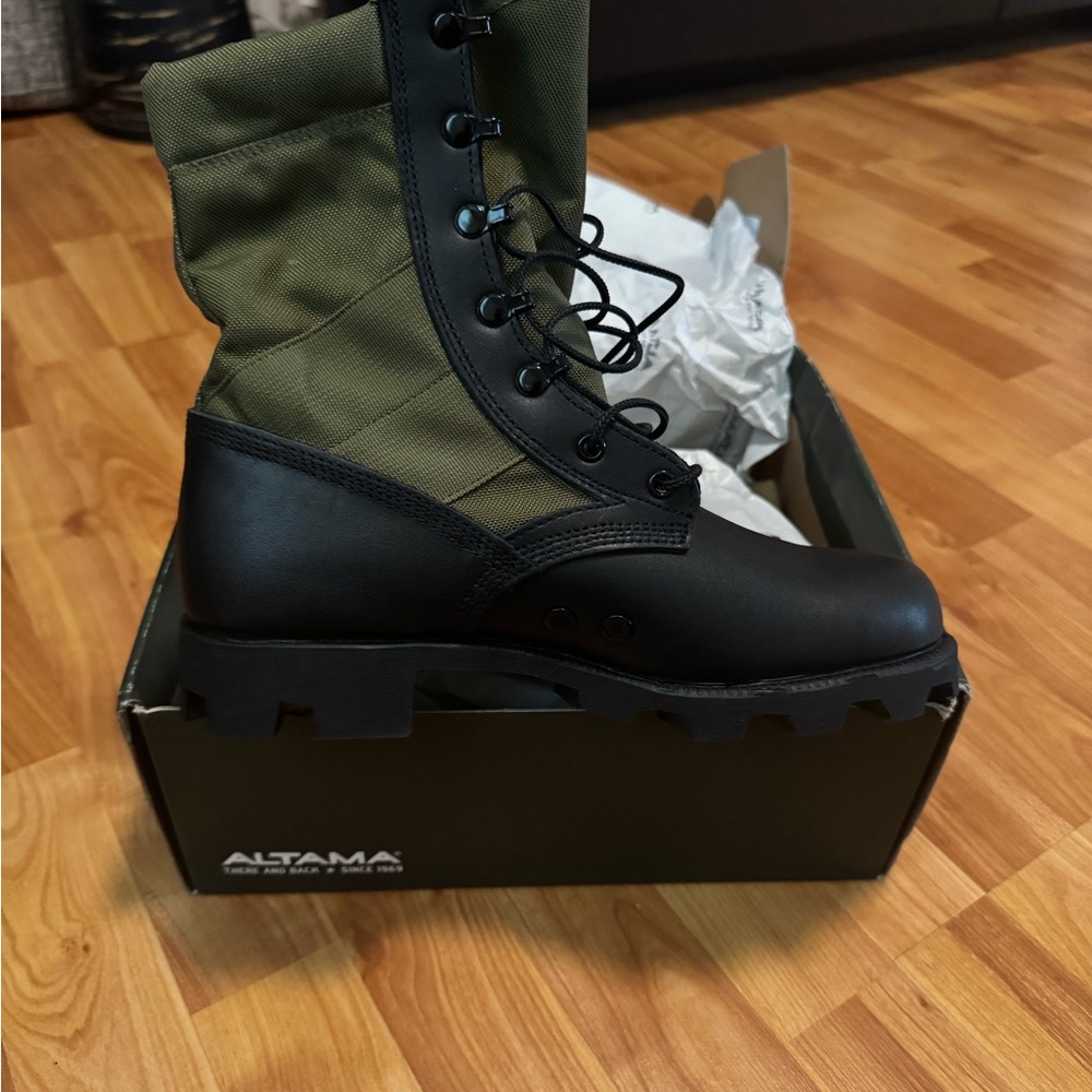 Altama Jungle Combat Boots PX 10.5” NIB